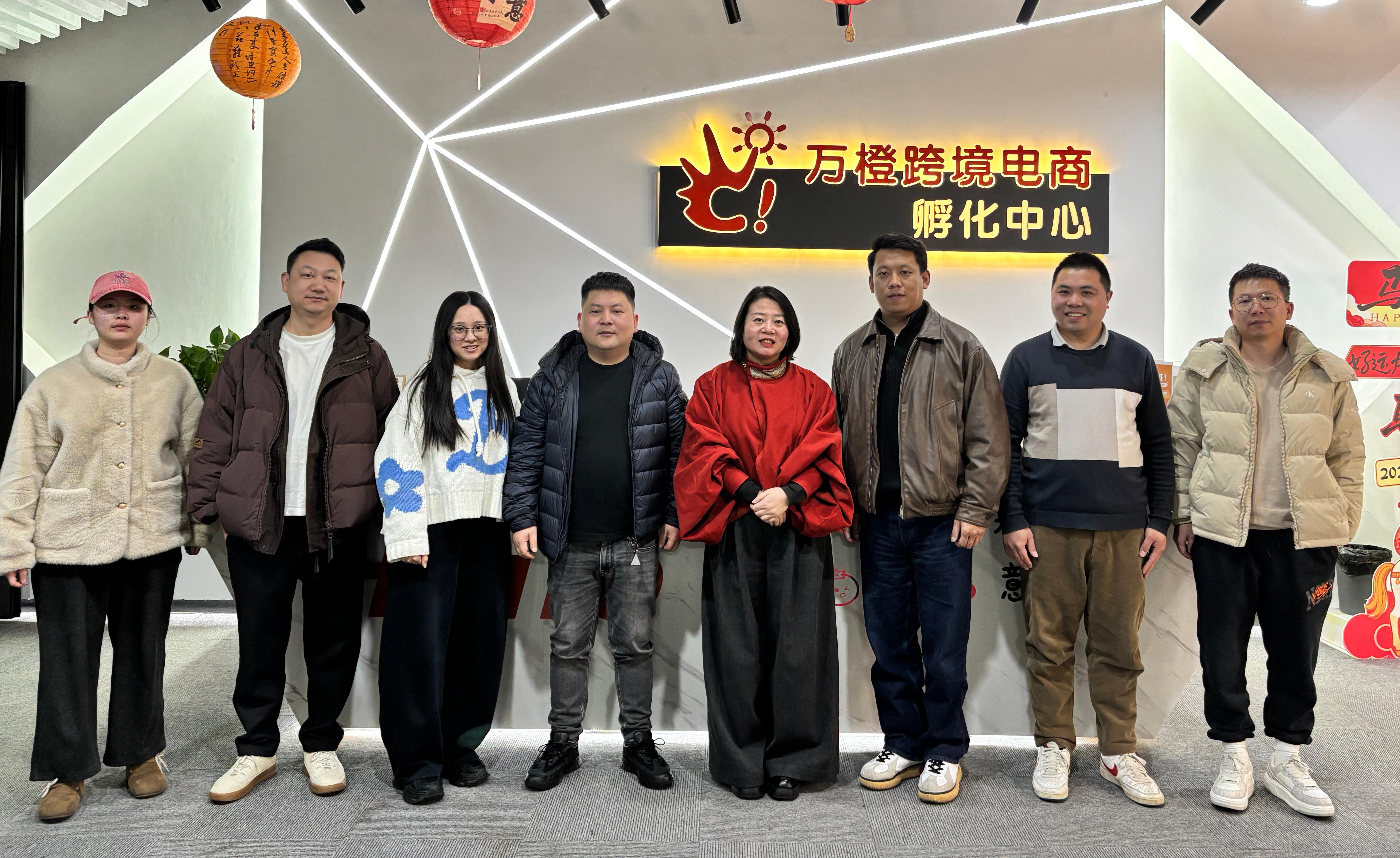 1f8c81bf813854840033f715dcb13653(1)